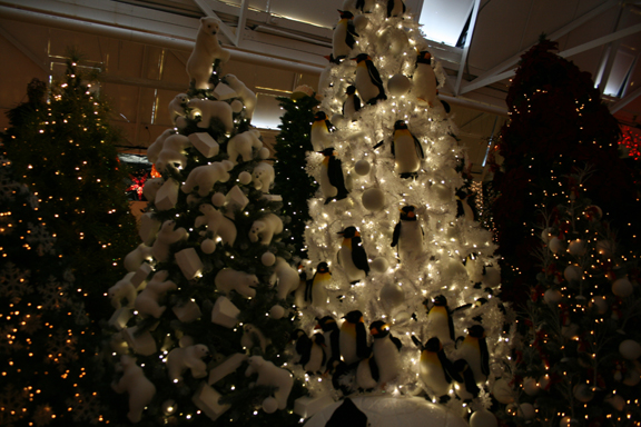 Polar Bears & Penguins on a Christmas Tree?
